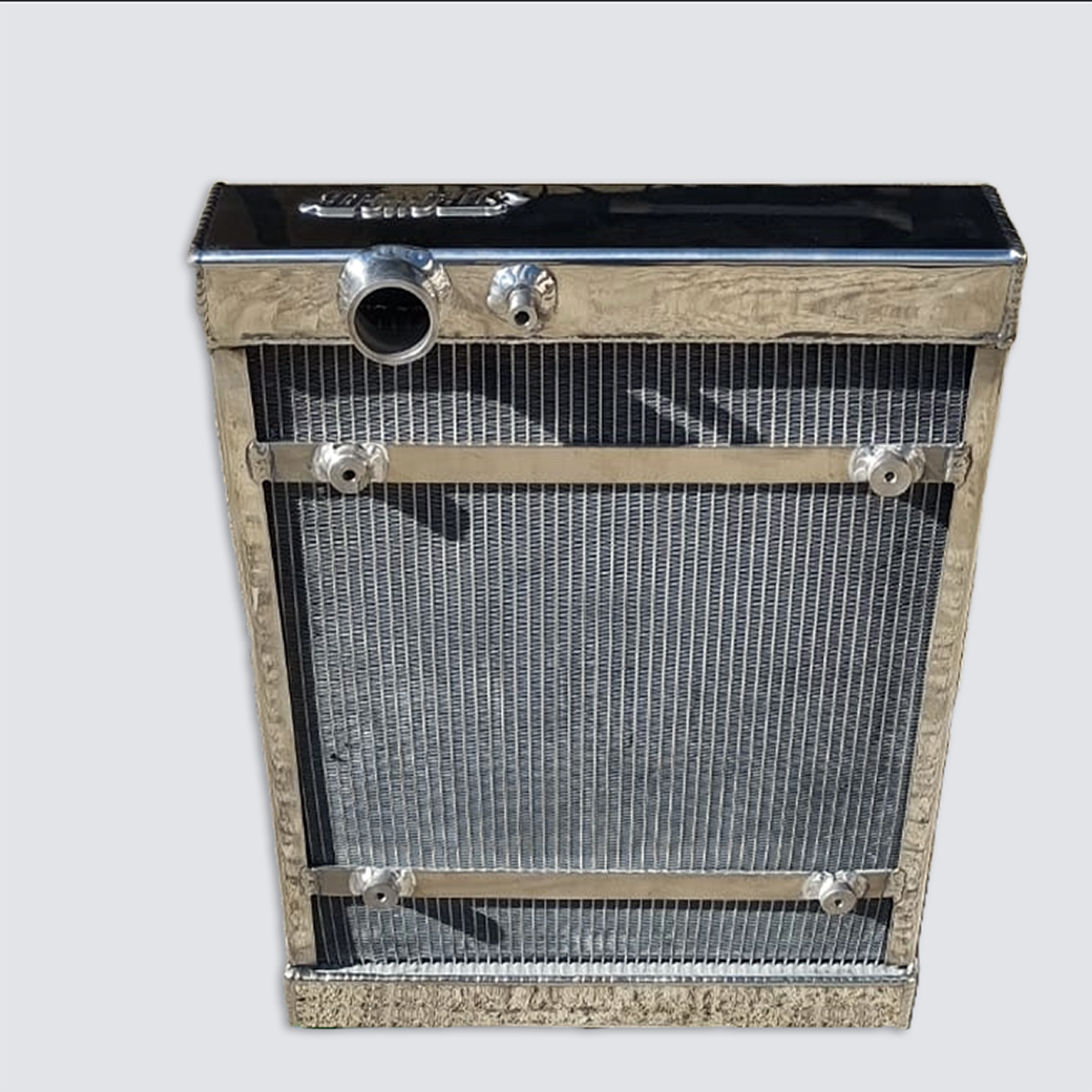 RADIADOR GOL QUADRADO UNILATERAL COM VENTOINHA